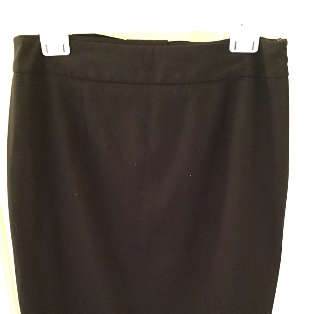 Great knee length black skirt